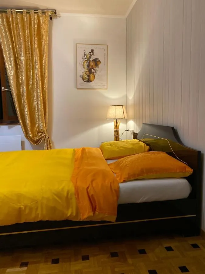Room In Aire Private House Genf Privatunterkunft